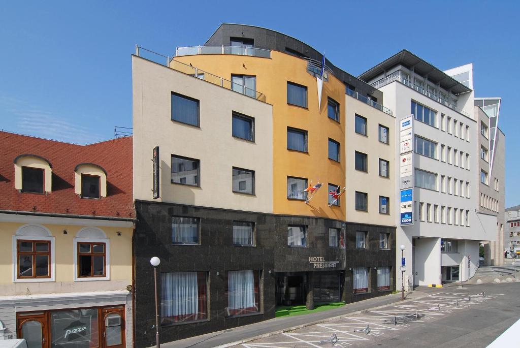 President Hotel Bratislava Exterior photo